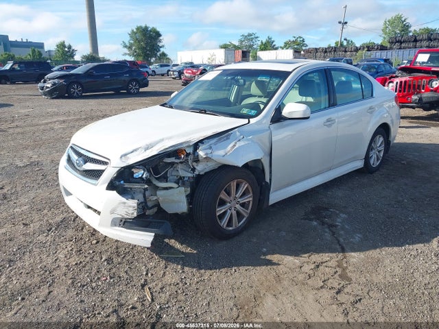 2011 Subaru Legacy 2.5i Premium მანქანა იყიდება აუქციონზე, vin: 4S3BMBG65B3215359, აუქციონის ნომერი: 45537315