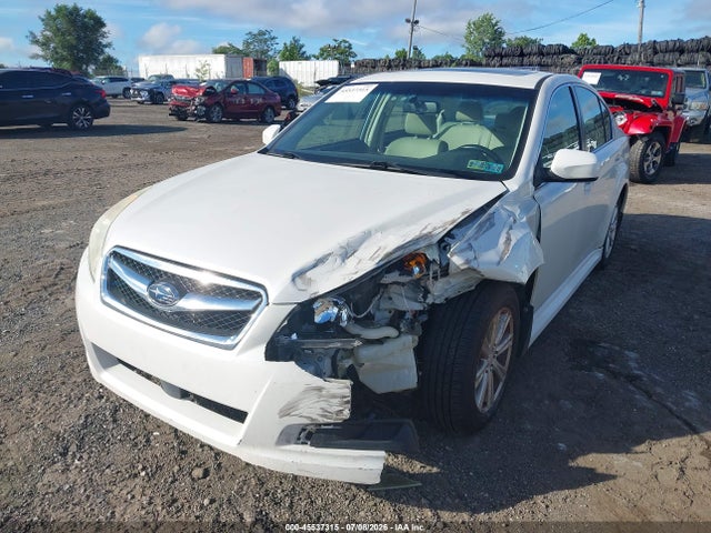 2011 Subaru Legacy 2.5i Premium მანქანა იყიდება აუქციონზე, vin: 4S3BMBG65B3215359, აუქციონის ნომერი: 45537315