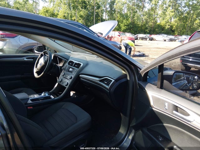 Продажа на аукционе авто 2017 Ford Fusion Hybrid Se, vin: 3FA6P0LU7HR295684, номер лота: 45537320