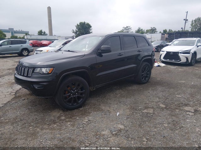 Продаж на аукціоні авто 2017 Jeep Grand Cherokee Altitude, vin: 1C4RJFAG1HC886147, номер лоту: 45537350