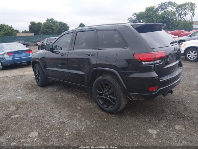 Продаж на аукціоні авто 2017 Jeep Grand Cherokee Altitude, vin: 1C4RJFAG1HC886147, номер лоту: 45537350