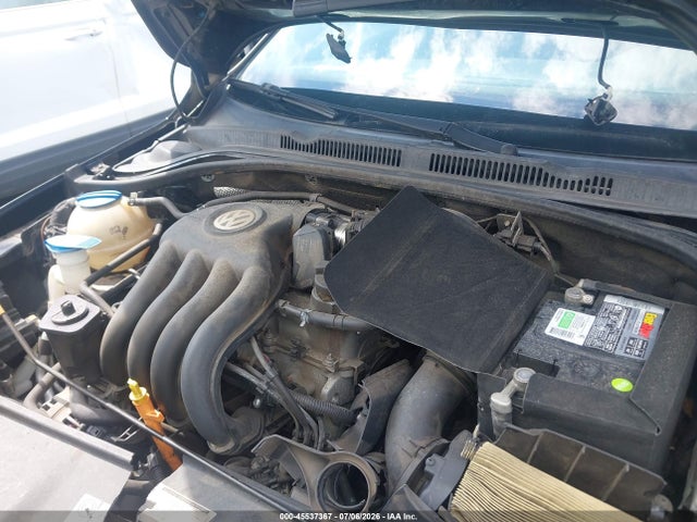 Продаж на аукціоні авто 2015 Volkswagen Jetta 2.0l S, vin: 3VW2K7AJ3FM327062, номер лоту: 45537367