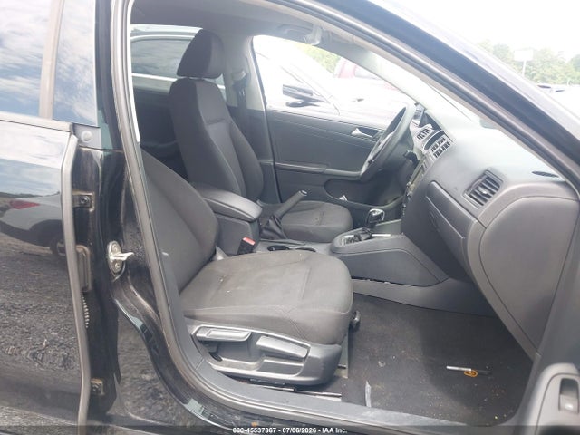 Продаж на аукціоні авто 2015 Volkswagen Jetta 2.0l S, vin: 3VW2K7AJ3FM327062, номер лоту: 45537367
