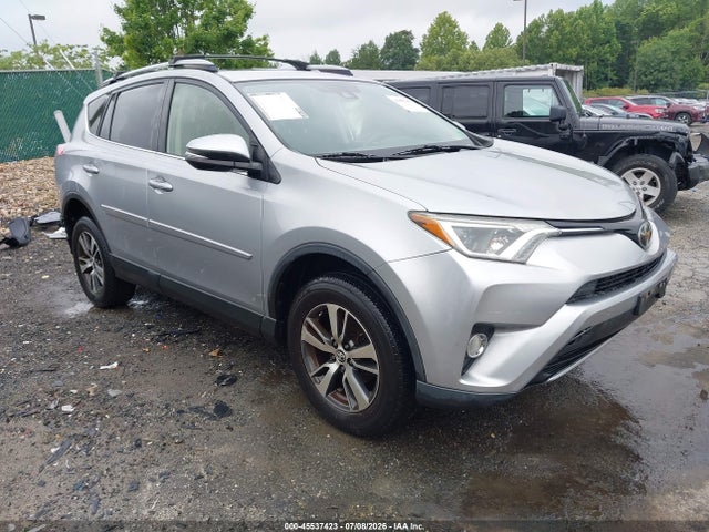 Toyota Rav4 Xle 2018 JTMRFREV2JJ235199 main image