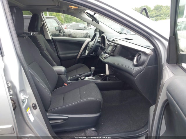 Toyota Rav4 Xle 2018 JTMRFREV2JJ235199 Image 5