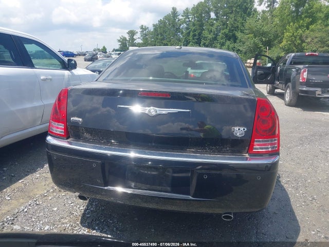 45537490 :رقم المزاد ، 2C3CK6CTXAH224149 vin ، 2010 Chrysler 300c Awd مزاد بيع