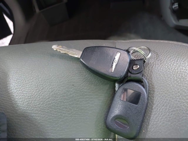 Aukcja sprzedaży 2005 Chrysler Town & Country Limited, vin: 2C4GP64L15R233741, numer aukcji: 45537498