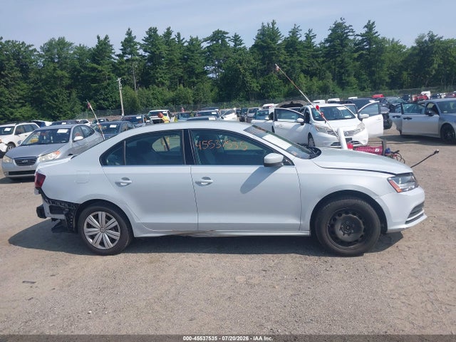 45537535 :رقم المزاد ، 3VW2B7AJ6HM305303 vin ، 2017 Volkswagen Jetta 1.4t S مزاد بيع