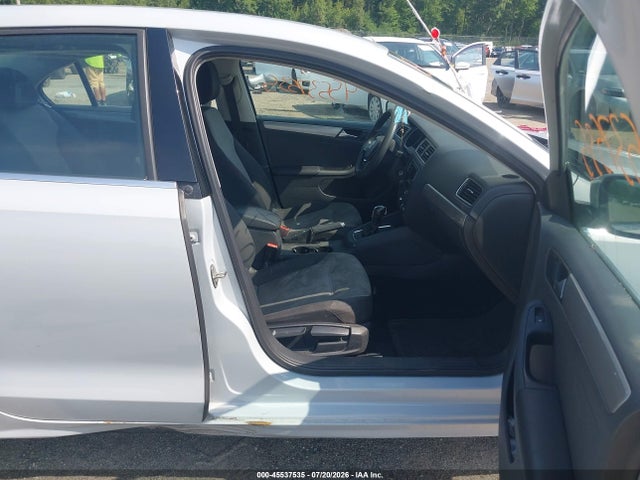 45537535 :رقم المزاد ، 3VW2B7AJ6HM305303 vin ، 2017 Volkswagen Jetta 1.4t S مزاد بيع