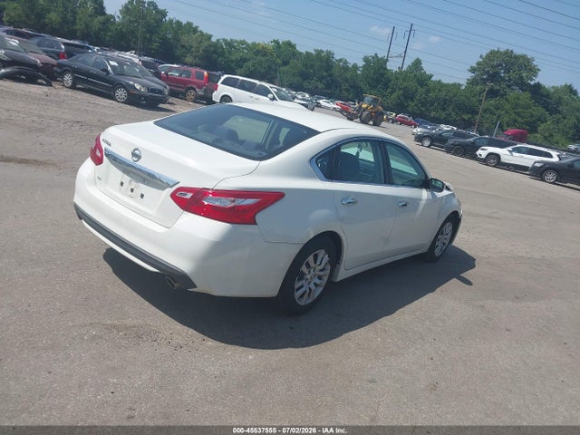 Nissan Altima 2.5 S 2017 1N4AL3AP8HN342809 Image 4
