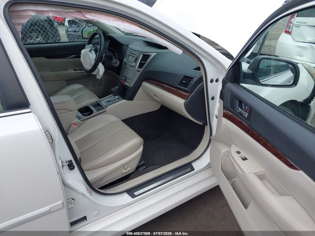 Продажа на аукционе авто 2014 Subaru Legacy 3.6r Limited, vin: 4S3BMDL67E2011402, номер лота: 45537569