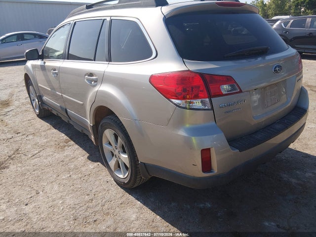 Продаж на аукціоні авто 2014 Subaru Outback 2.5i Limited, vin: 4S4BRCMC7E3238465, номер лоту: 45537642