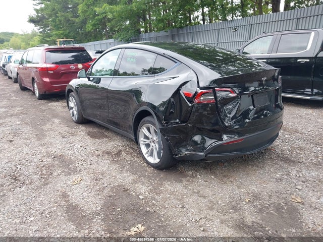 Продажа на аукционе авто 2023 Tesla Model Y Awd/long Range Dual Motor All-wheel Drive, vin: 7SAYGDEE8PF978707, номер лота: 45537658