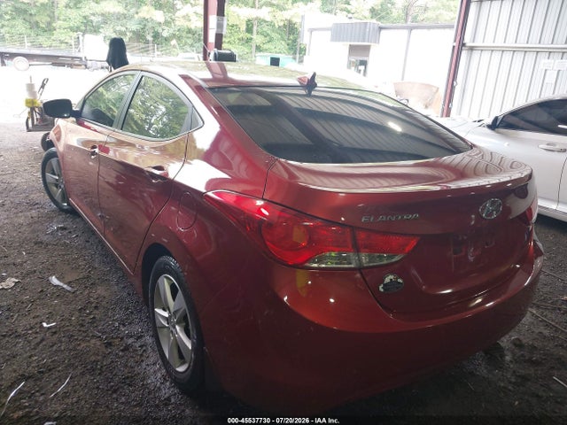 2013 Hyundai Elantra Gls მანქანა იყიდება აუქციონზე, vin: 5NPDH4AE5DH193086, აუქციონის ნომერი: 45537730