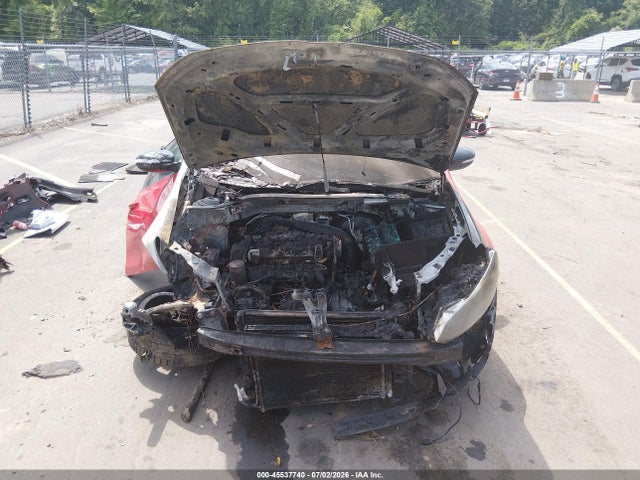 2011 Volkswagen Gti 4-door მანქანა იყიდება აუქციონზე, vin: WVWGD7AJ3BW198317, აუქციონის ნომერი: 45537740