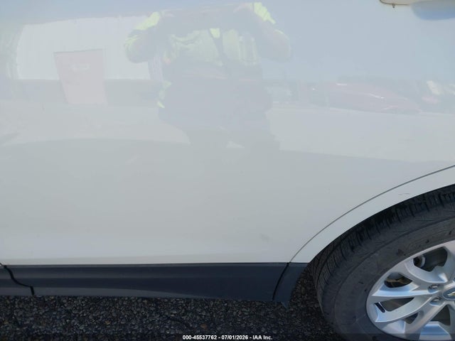 3GNAXSEV1LS686490 Chevrolet Equinox Awd Ls