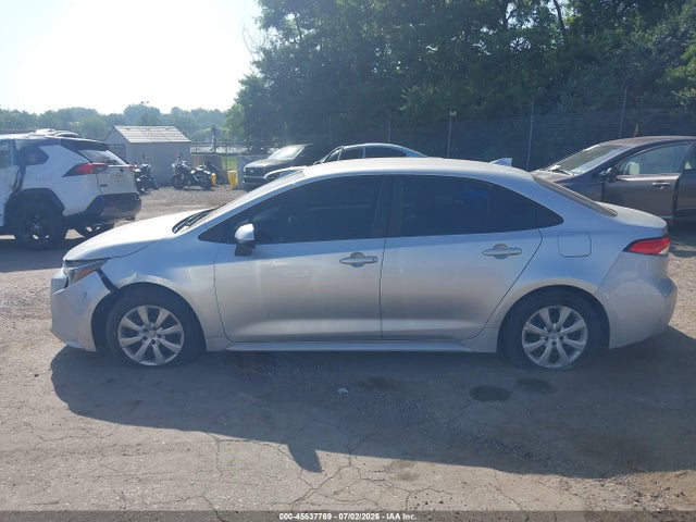 Toyota COROLLA LE 2020 5YFEPRAE5LP082432 Image 13