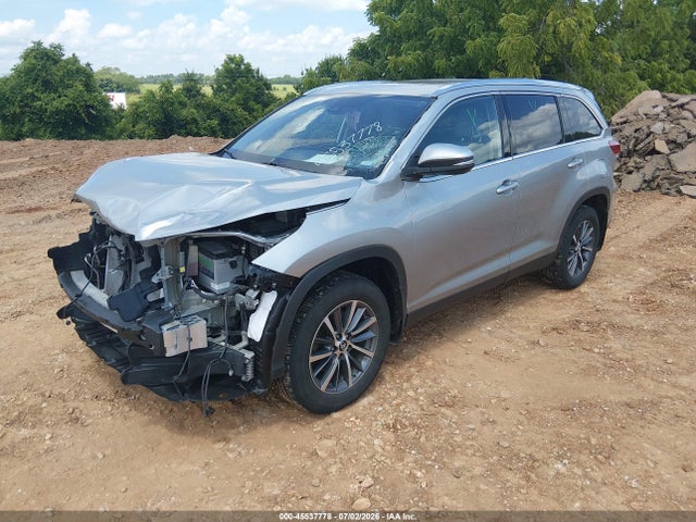 Toyota Highlander Xle 2019 5TDJZRFH6KS593357 Image 2