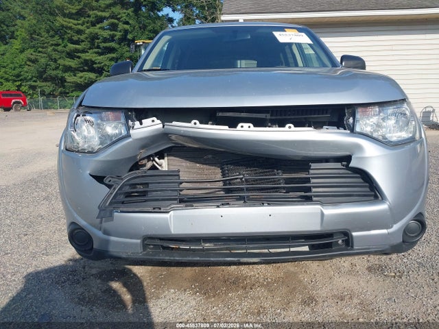 2014 Mitsubishi Outlander Es მანქანა იყიდება აუქციონზე, vin: JA4AD2A31EZ000275, აუქციონის ნომერი: 45537809