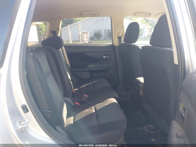 2014 Mitsubishi Outlander Es მანქანა იყიდება აუქციონზე, vin: JA4AD2A31EZ000275, აუქციონის ნომერი: 45537809