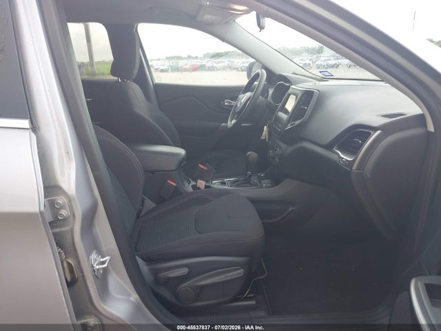 Продажа на аукционе авто 2019 Jeep Cherokee Latitude 4x4, vin: 1C4PJMCB0KD440389, номер лота: 45537837