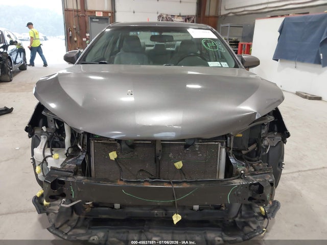2015 Toyota Camry Xle V6 მანქანა იყიდება აუქციონზე, vin: 4T1BK1FK0FU029870, აუქციონის ნომერი: 45537881