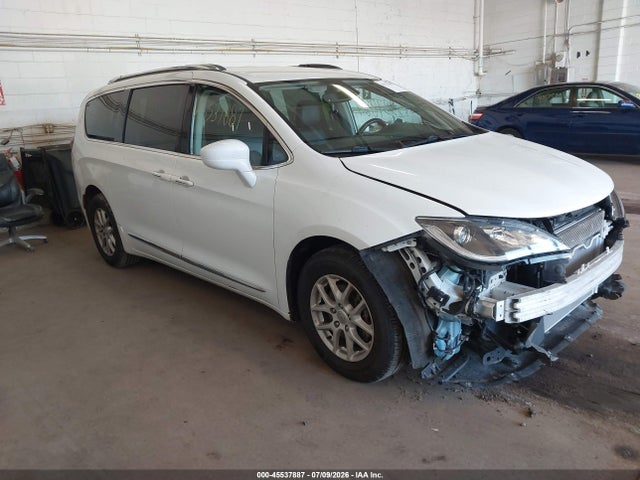 45537887 :رقم المزاد ، 2C4RC1BG3LR134767 vin ، 2020 Chrysler Pacifica Touring L مزاد بيع