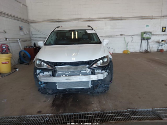 45537887 :رقم المزاد ، 2C4RC1BG3LR134767 vin ، 2020 Chrysler Pacifica Touring L مزاد بيع
