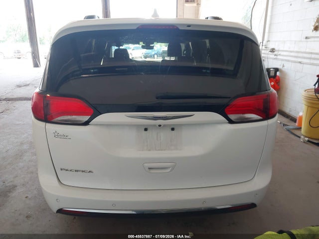45537887 :رقم المزاد ، 2C4RC1BG3LR134767 vin ، 2020 Chrysler Pacifica Touring L مزاد بيع