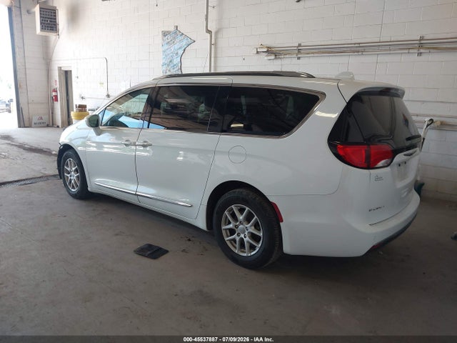 45537887 :رقم المزاد ، 2C4RC1BG3LR134767 vin ، 2020 Chrysler Pacifica Touring L مزاد بيع