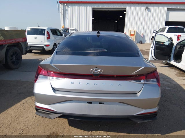 5NPLL4AG9MH044417 Hyundai ELANTRA SE