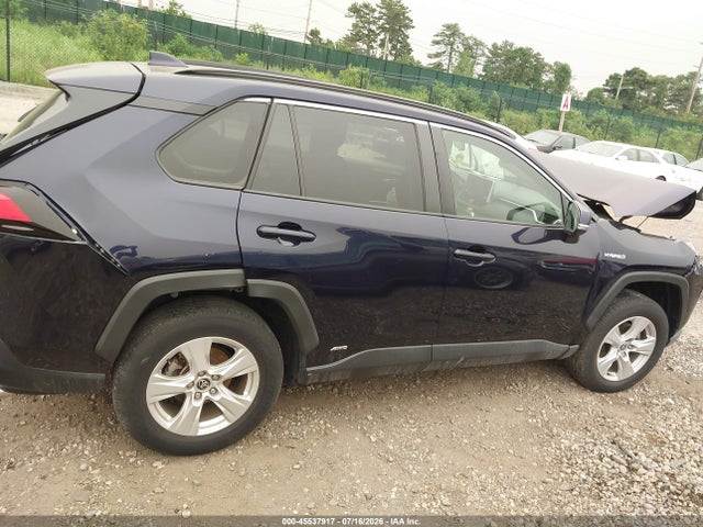 Auction sale of the 2021 Toyota Rav4 Hybrid Xle, vin: JTMRWRFV5MD126463, lot number: 45537917