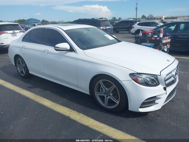 Aukcja sprzedaży 2018 Mercedes-benz E 300, vin: WDDZF4JB1JA333158, numer aukcji: 45537931
