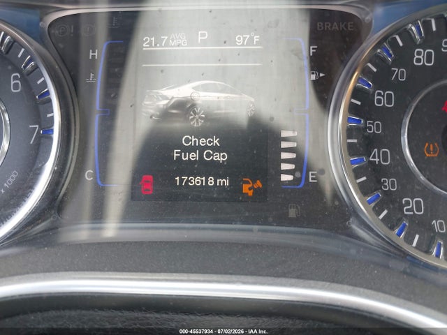 Chrysler 200 Limited 2015 1C3CCCAB6FN714995 Image 16