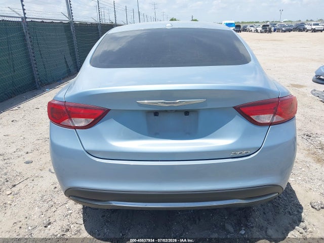 Chrysler 200 Limited 2015 1C3CCCAB6FN714995 Image 17