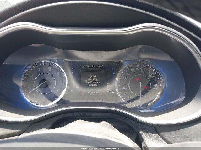 Chrysler 200 Limited 2015 1C3CCCAB6FN714995 Image 7