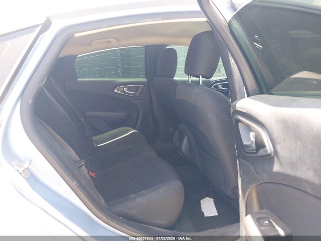 Chrysler 200 Limited 2015 1C3CCCAB6FN714995 Image 8