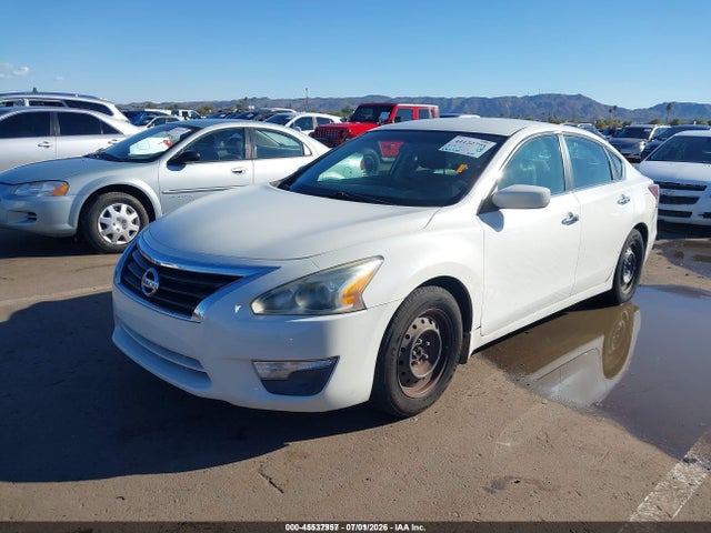 Nissan Altima 2.5 S 2014 1N4AL3AP1EC100225 Image 2