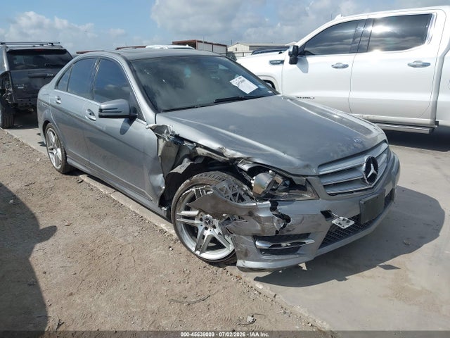Продаж на аукціоні авто 2013 Mercedes-benz C 300 Sport 4matic, vin: WDDGF8AB3DR268317, номер лоту: 45538009