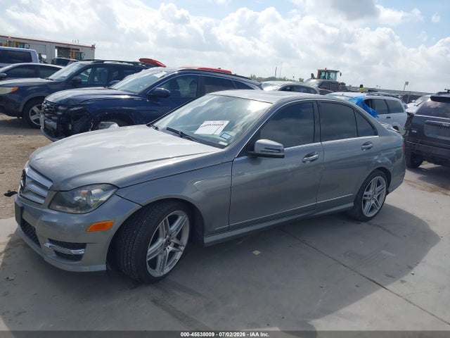 Продаж на аукціоні авто 2013 Mercedes-benz C 300 Sport 4matic, vin: WDDGF8AB3DR268317, номер лоту: 45538009