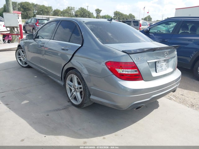 Продаж на аукціоні авто 2013 Mercedes-benz C 300 Sport 4matic, vin: WDDGF8AB3DR268317, номер лоту: 45538009