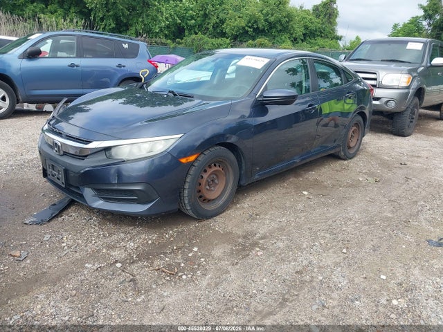 45538029 :رقم المزاد ، 19XFC2F58GE202411 vin ، 2016 Honda Civic Lx مزاد بيع