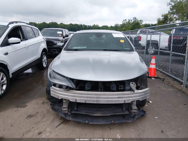 45538057 :رقم المزاد ، 1C3CCCBB9FN686060 vin ، 2015 Chrysler 200 S مزاد بيع