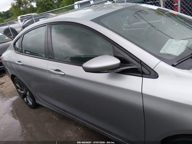 45538057 :رقم المزاد ، 1C3CCCBB9FN686060 vin ، 2015 Chrysler 200 S مزاد بيع