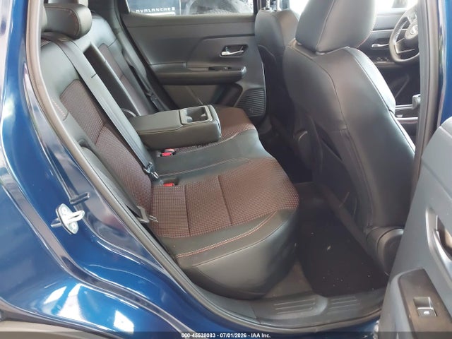 Nissan KICKS SR 2026 3N8AP6DA4TL339622 Image 8