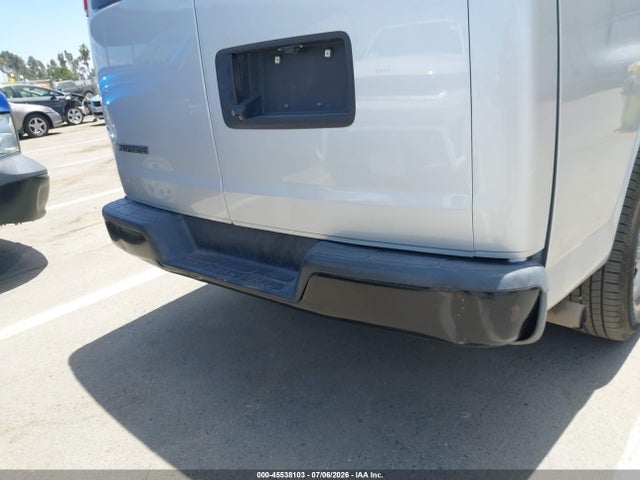 1GAWGEFG1K1287913 Chevrolet Express 2500 Ls