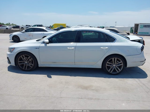 Продажа на аукционе авто 2019 Volkswagen Passat 2.0t Se R-line, vin: 1VWMA7A32KC003237, номер лота: 45538147
