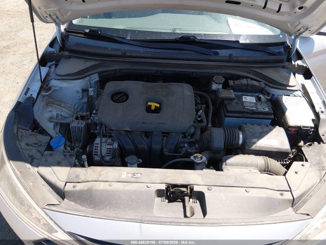 Hyundai ELANTRA SE 2019 5NPD74LF0KH439435 Image 10