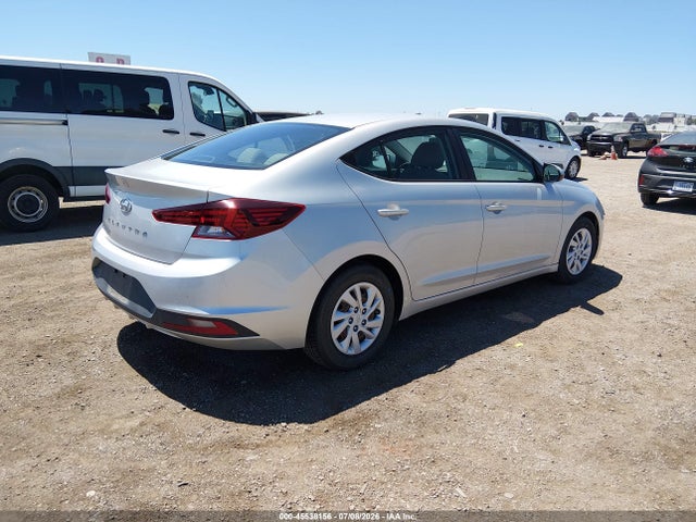 Hyundai ELANTRA SE 2019 5NPD74LF0KH439435 Image 4