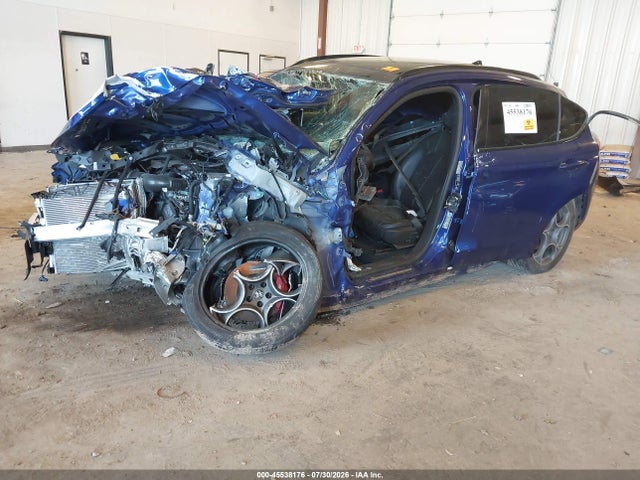 45538176 :رقم المزاد ، ZASPAKBN1N7D48797 vin ، 2022 Alfa Romeo Stelvio Ti Awd مزاد بيع